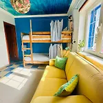 Captain's Log House Auberge de jeunesse