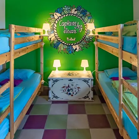 Captain's Log House * Baleal