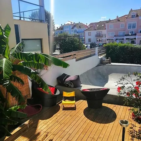 Captain's Log House Ostello