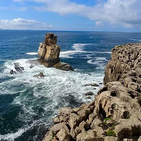 Captain's Log House * Baleal