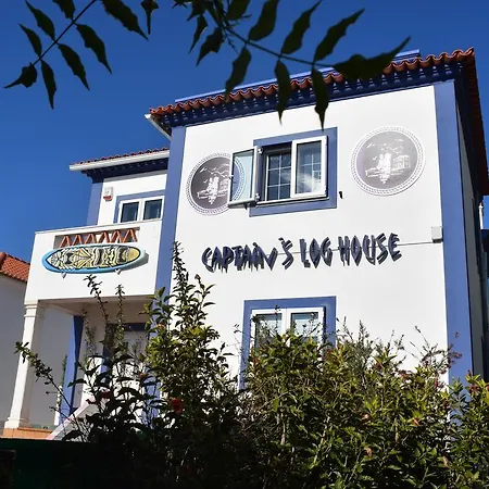 Auberge de jeunesse Captains Log House Baleal