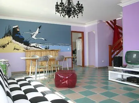 Ostello Captain's Log House *