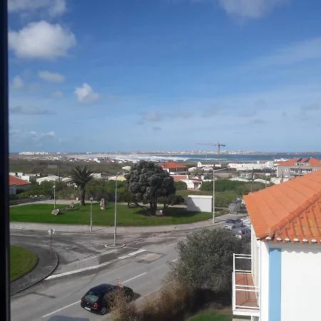 Captain's Log House *