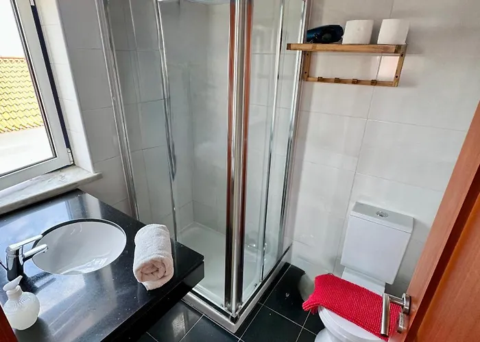 Captain's Log House * Baleal